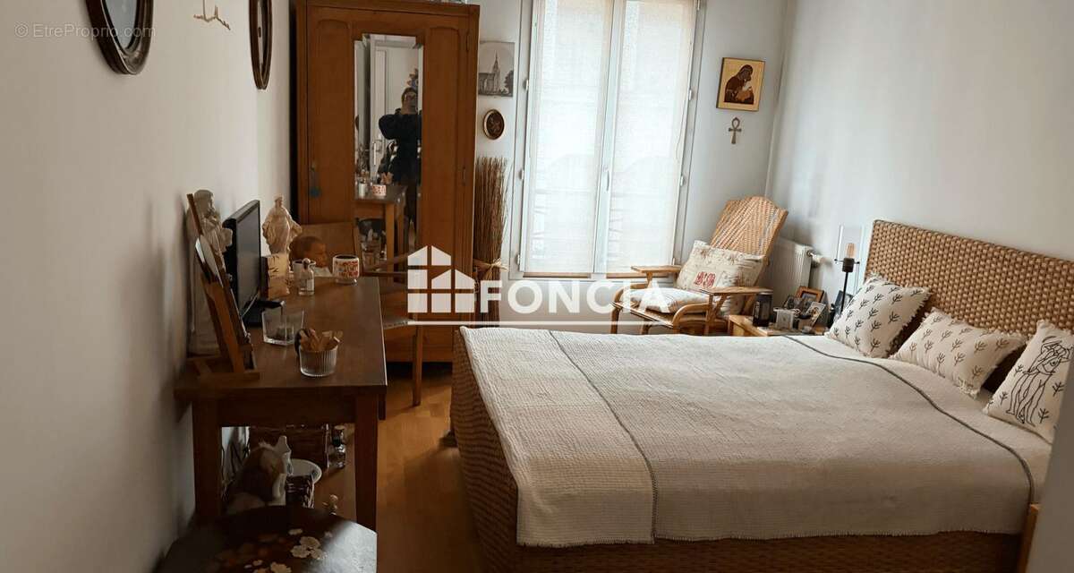 Appartement à LE PLESSIS-ROBINSON