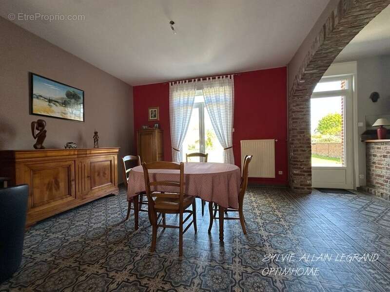 Maison à BIACHE-SAINT-VAAST