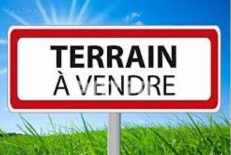 Terrain à BONNEVAL