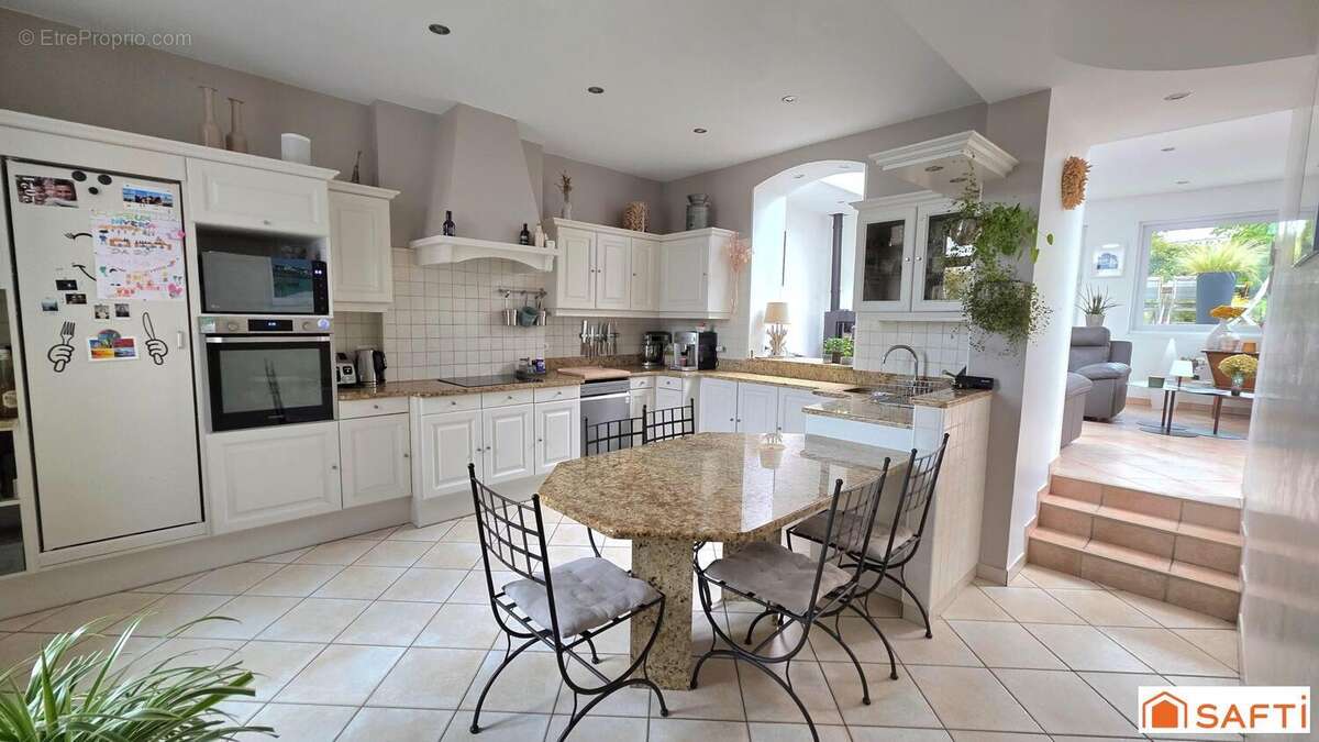 Photo 4 - Maison à SAINT-QUENTIN