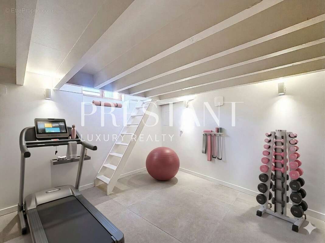 Maison à LE BOUSCAT