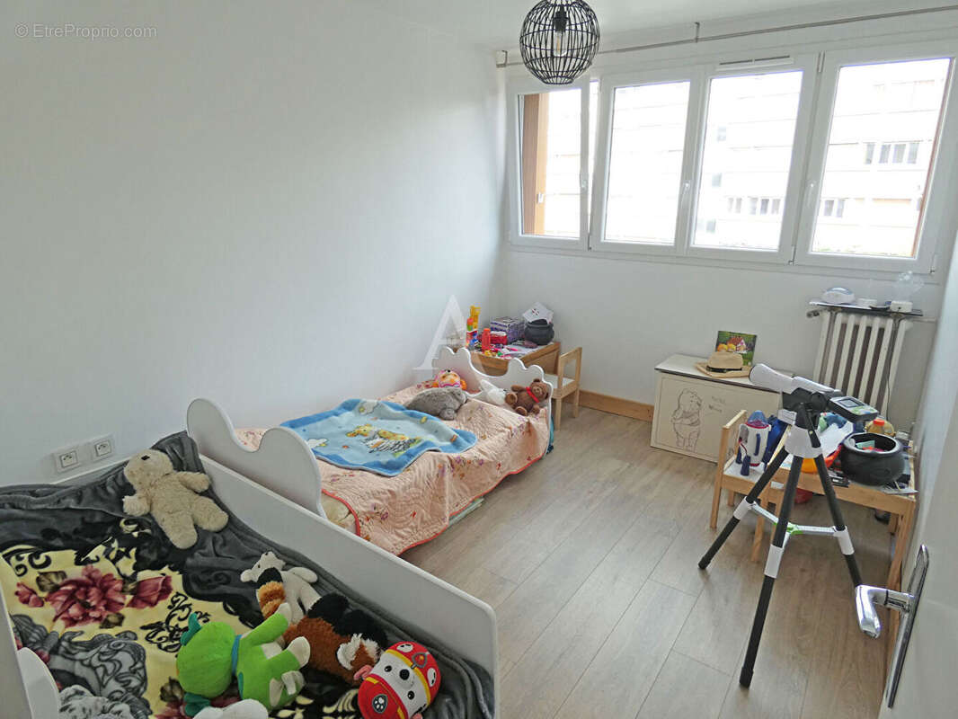Appartement à NEUILLY-SUR-MARNE