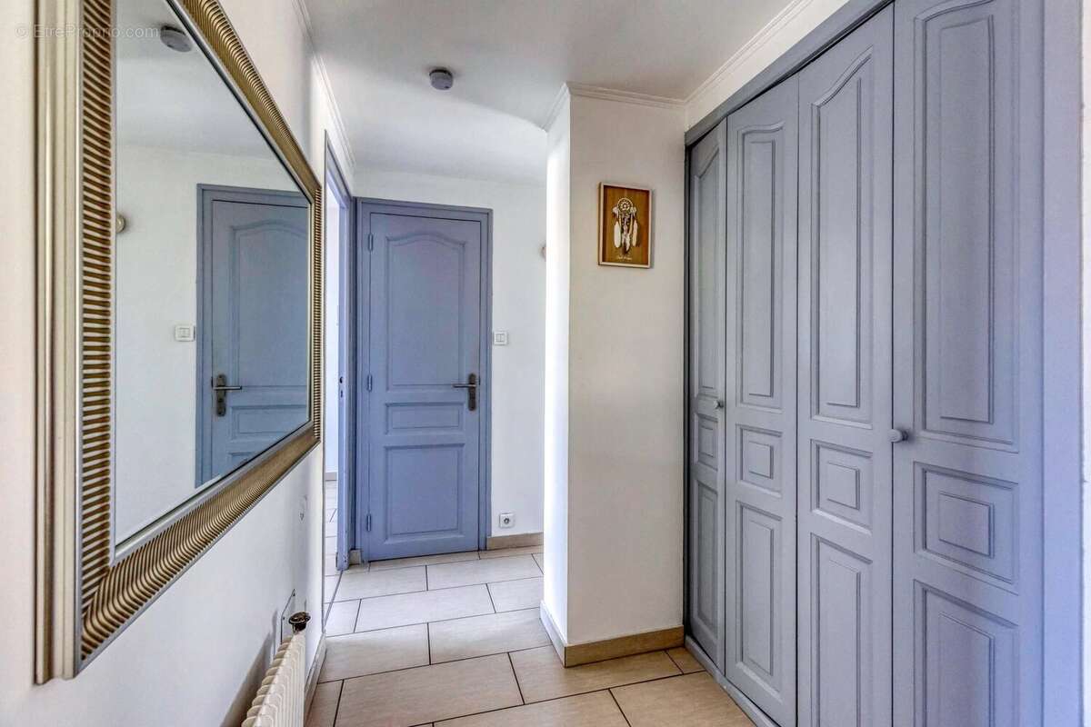 Appartement à ECHIROLLES