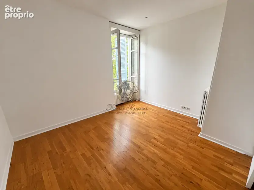 Appartement de charme de 66 m2 en duplex dans une propriété bourgeoise   Vue sur les Monts d’Or - photo 13