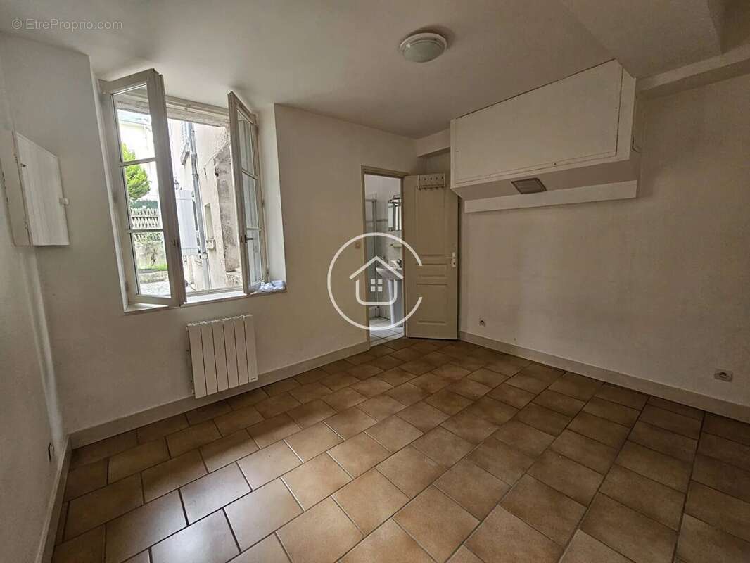 Appartement  type 2 Centre ville - photo 5