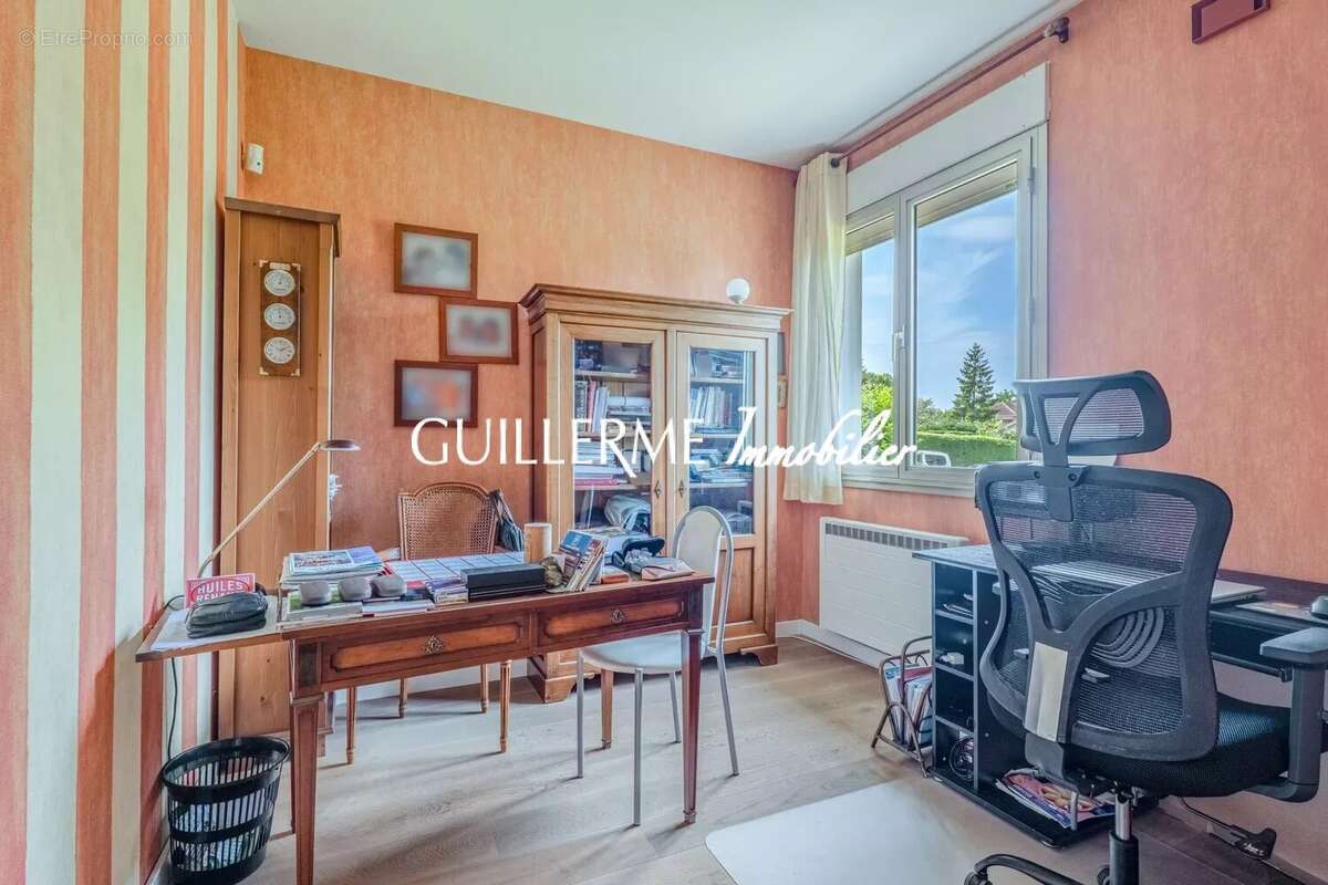 Maison à DARDILLY