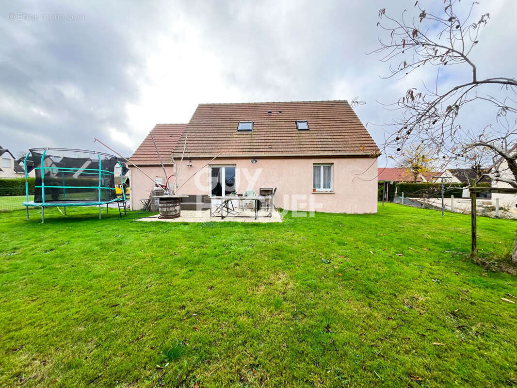 Maison à SAINT-GERMAIN-LE-VASSON