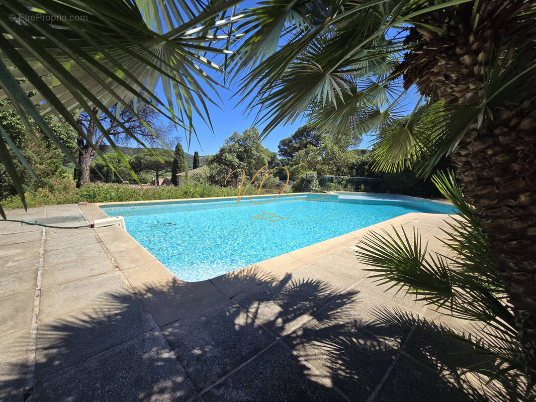 Maison à GASSIN