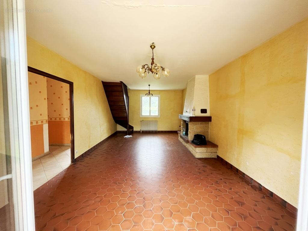 Maison à SAINT-FLORENTIN