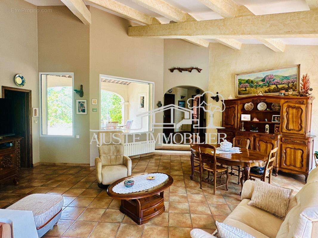 Maison à MARSEILLE-14E