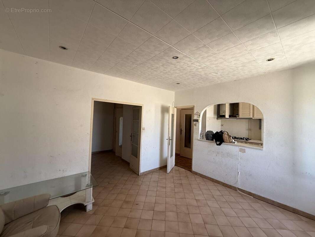 Appartement à MARSEILLE-15E