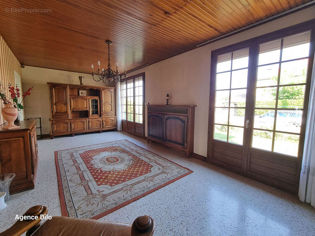 Maison à SAINT-FLORENTIN