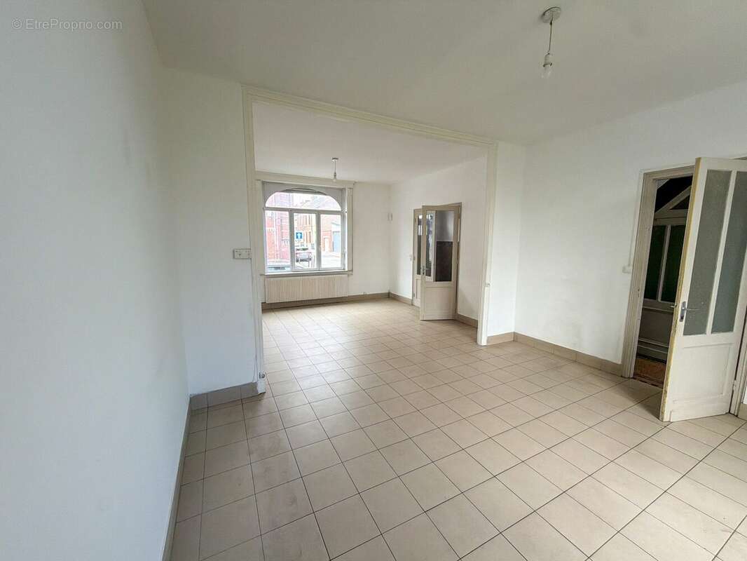 Maison à LYS-LEZ-LANNOY