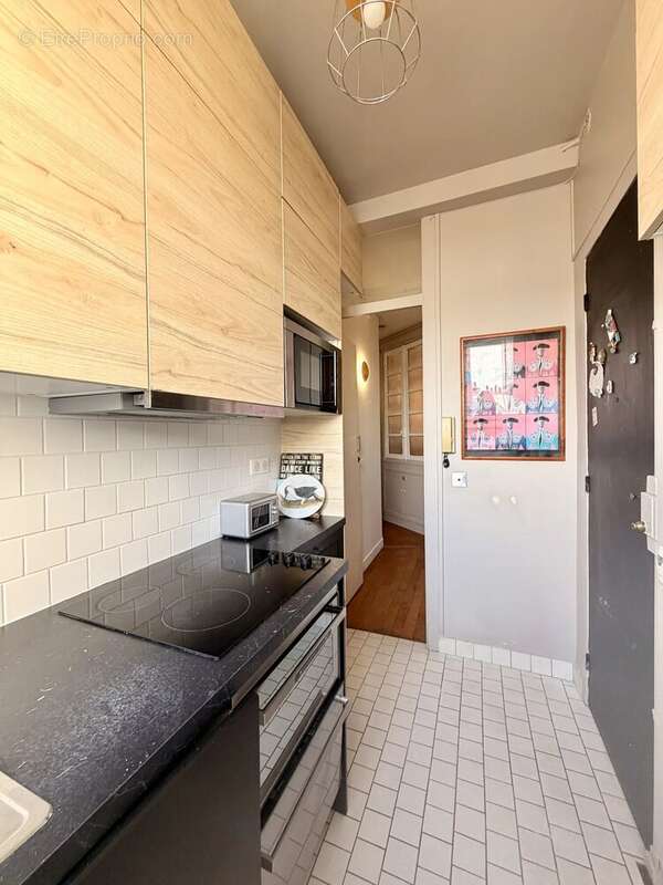 Appartement à NEUILLY-SUR-SEINE