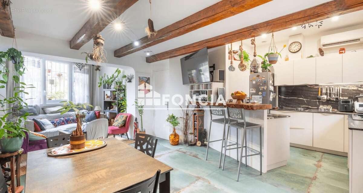 Maison à MARSEILLE-4E