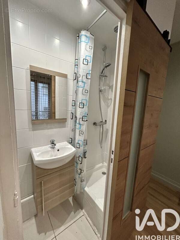 Photo 5 - Appartement à PARIS-17E