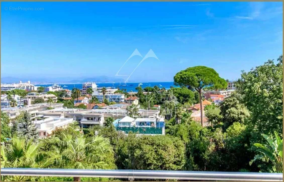 Maison à ANTIBES