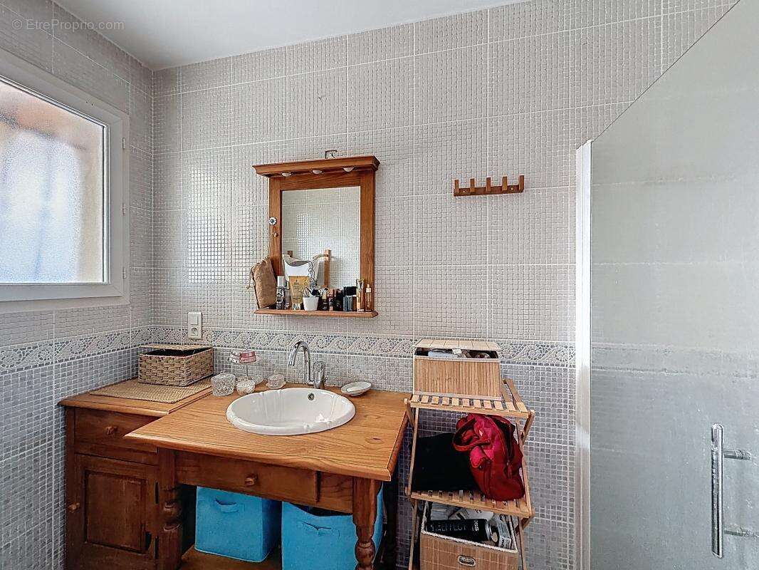 Maison à SAINT-MARTIN-LA-PLAINE