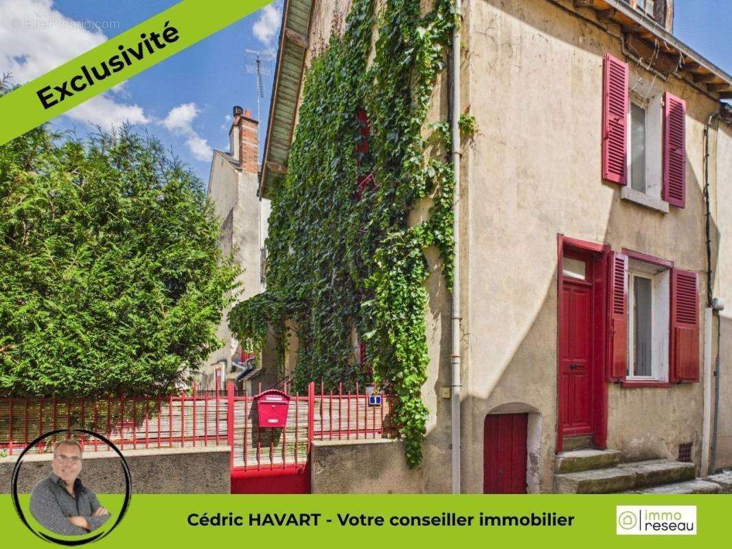 Maison 59 m² à Saint-Gaultier  - photo 6
