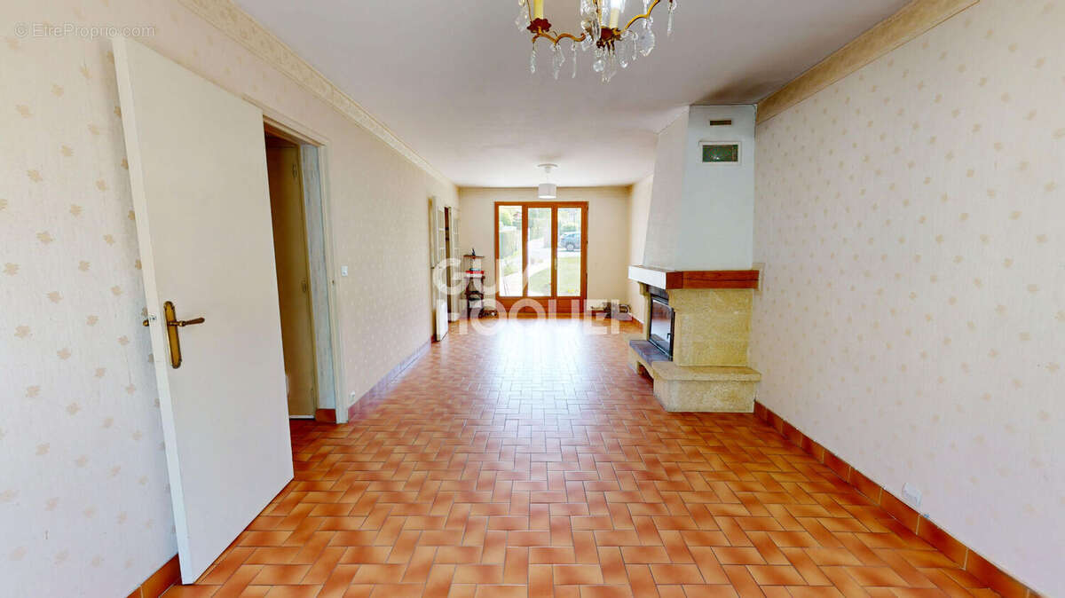 Maison à SAINT-REMY-LES-CHEVREUSE
