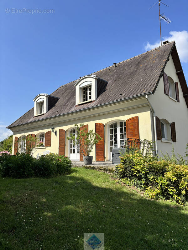 Maison à OISEMONT