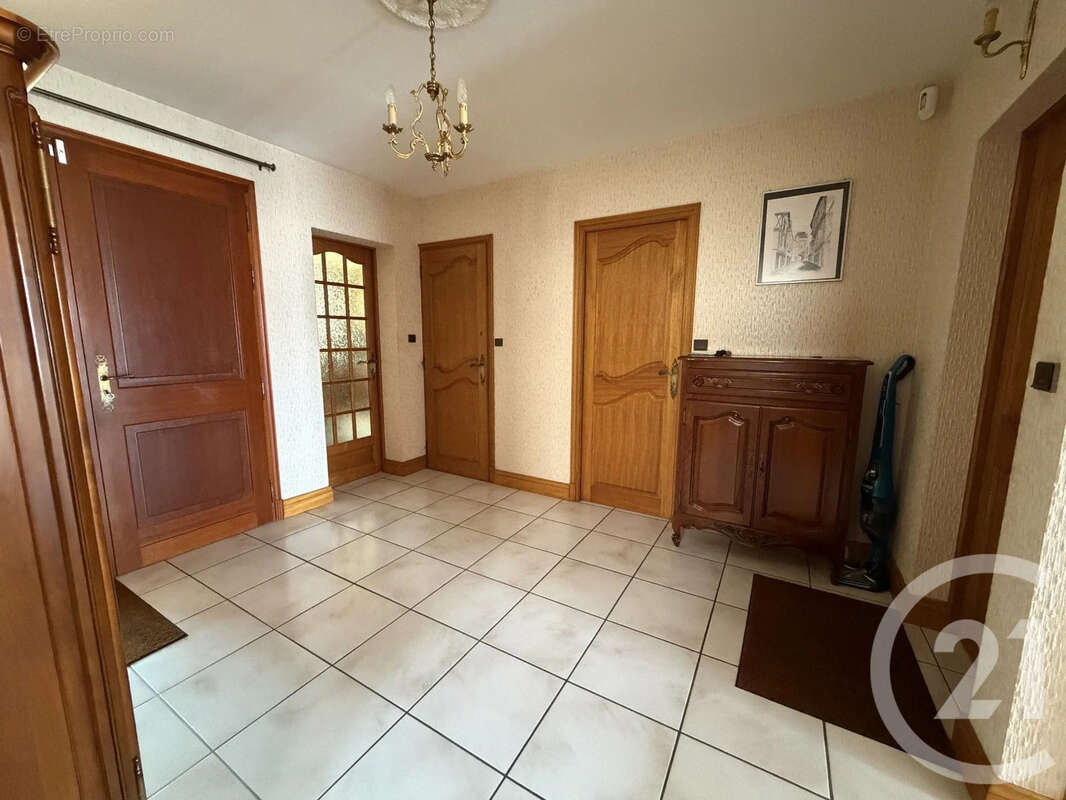Maison 187 m² à Royan  - photo 15