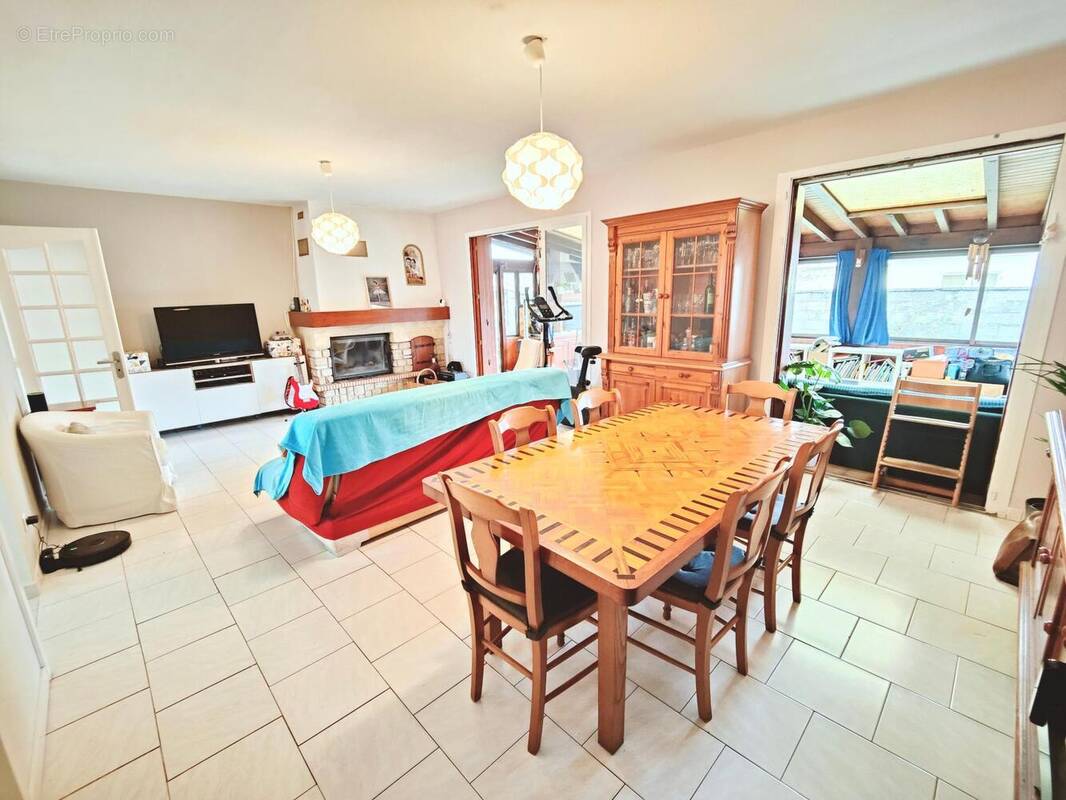 Photo 1 - Maison à VILLENAVE-D'ORNON