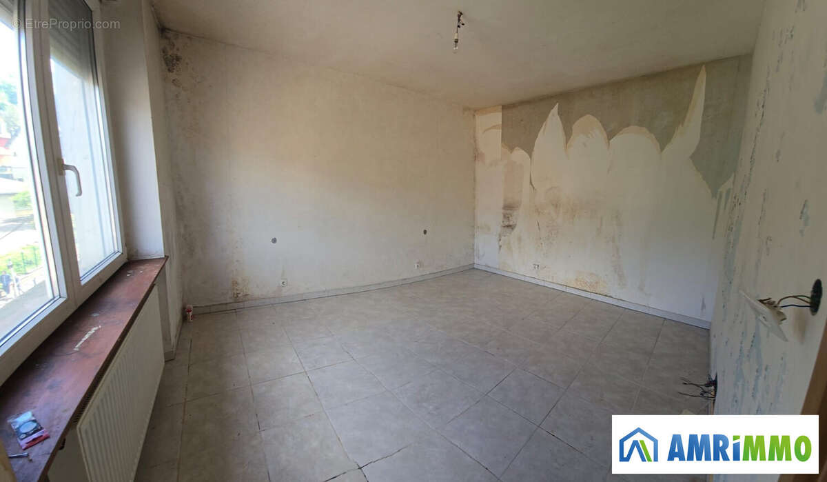 Appartement 75 m² à Villerupt  - photo 2