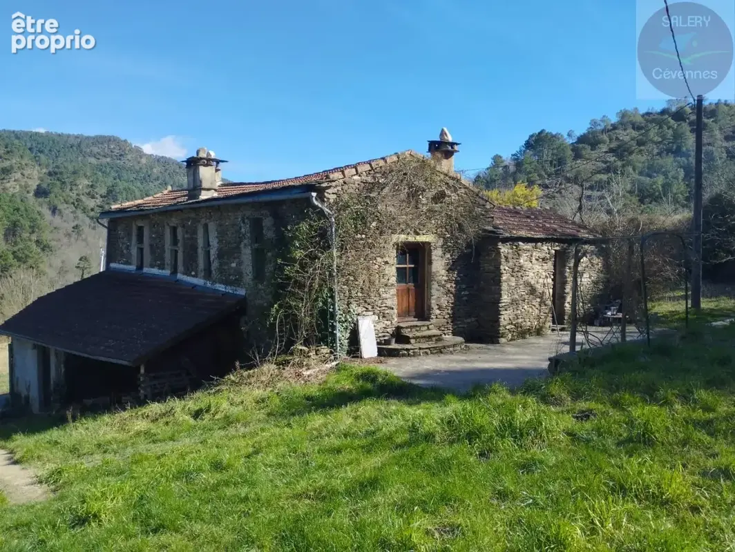 Photo Maison à Sainte-Croix-Vallee-Francaise au prix de 250 000€