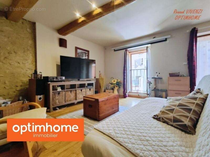  Maison de caractère divisée en 2 logements – Opportunité rare au cœur de PRADES - photo 3