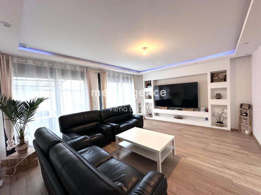 Maison à SENS