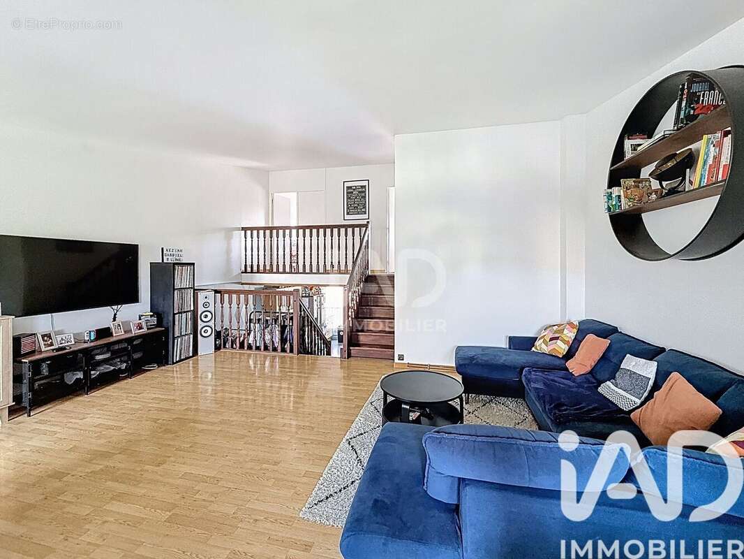 Appartement 88 m² à Torcy  - photo 3