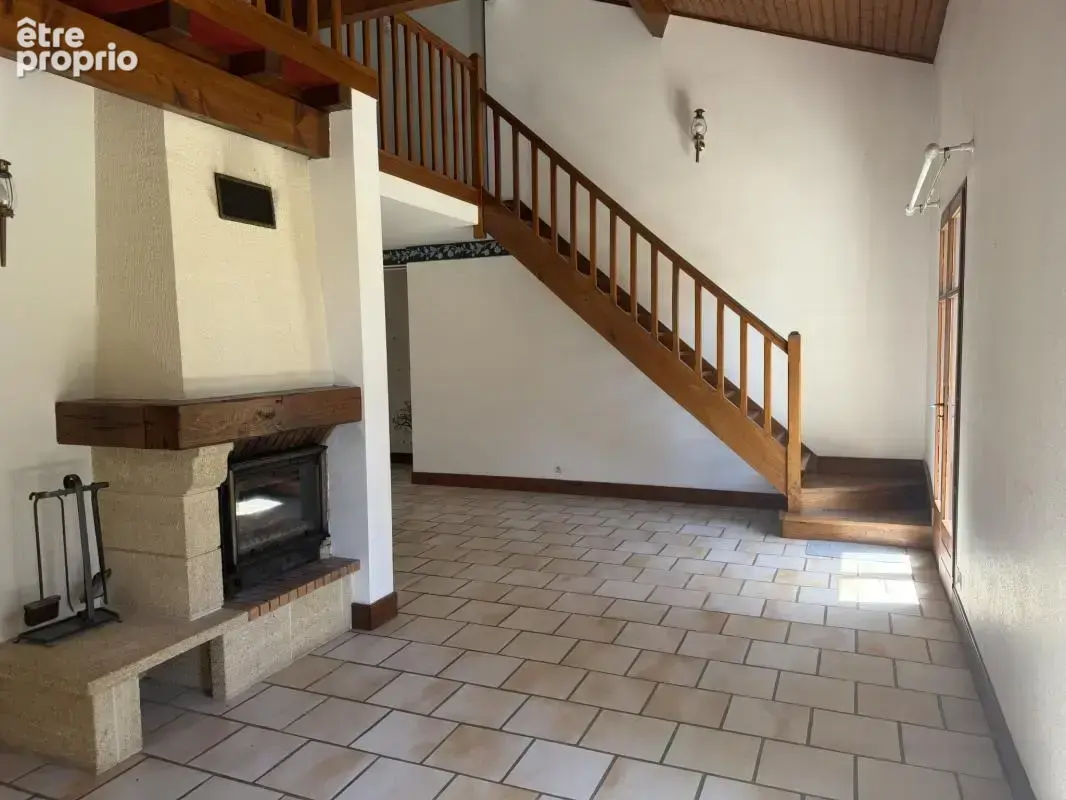 Maison 4 chambres et double garage - photo 4