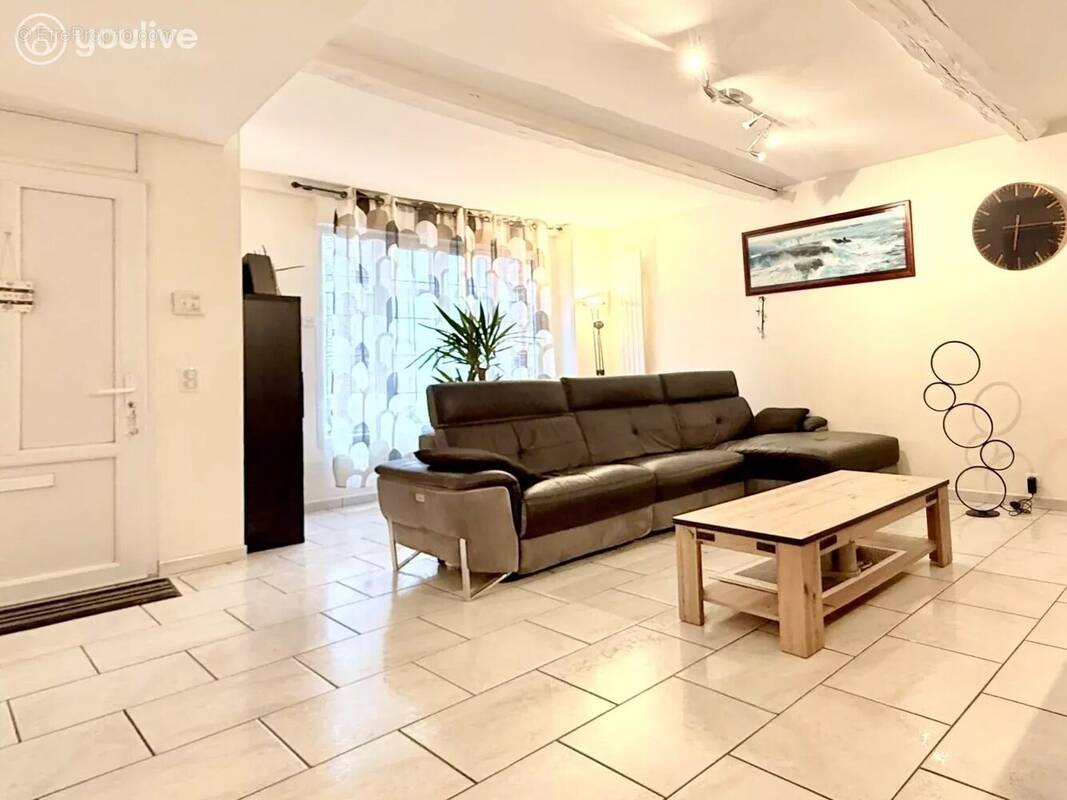 Maison à CANY-BARVILLE