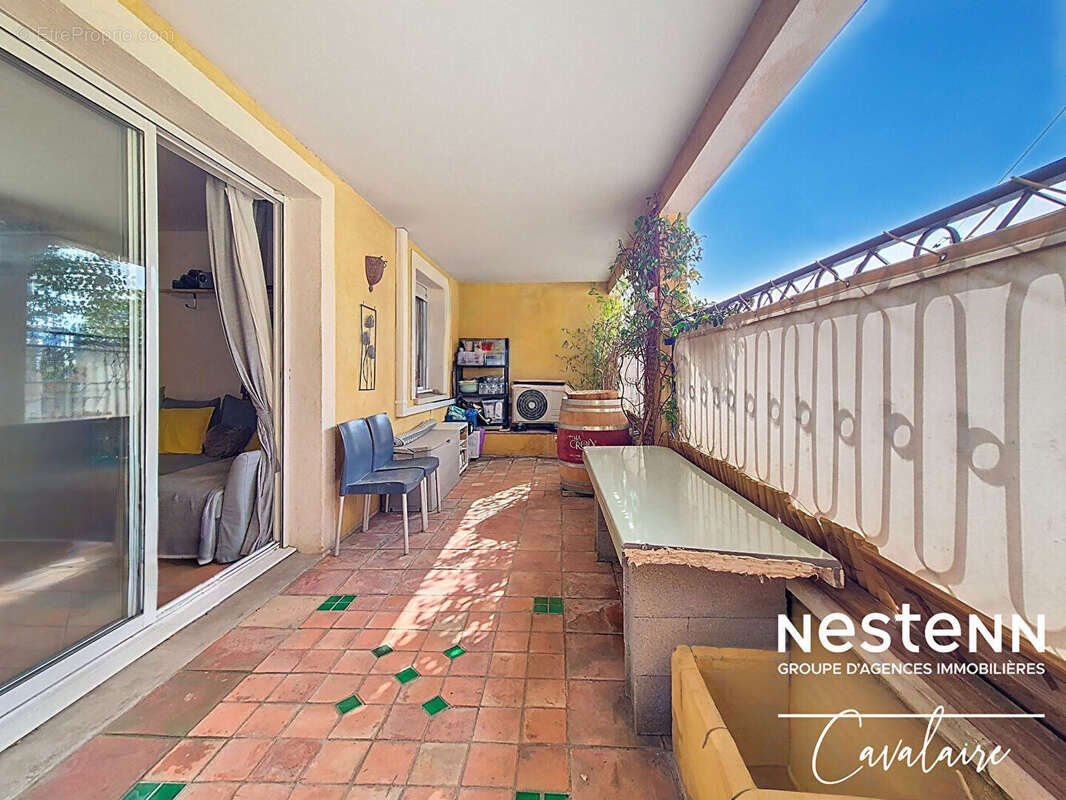 Appartement à LA CROIX-VALMER