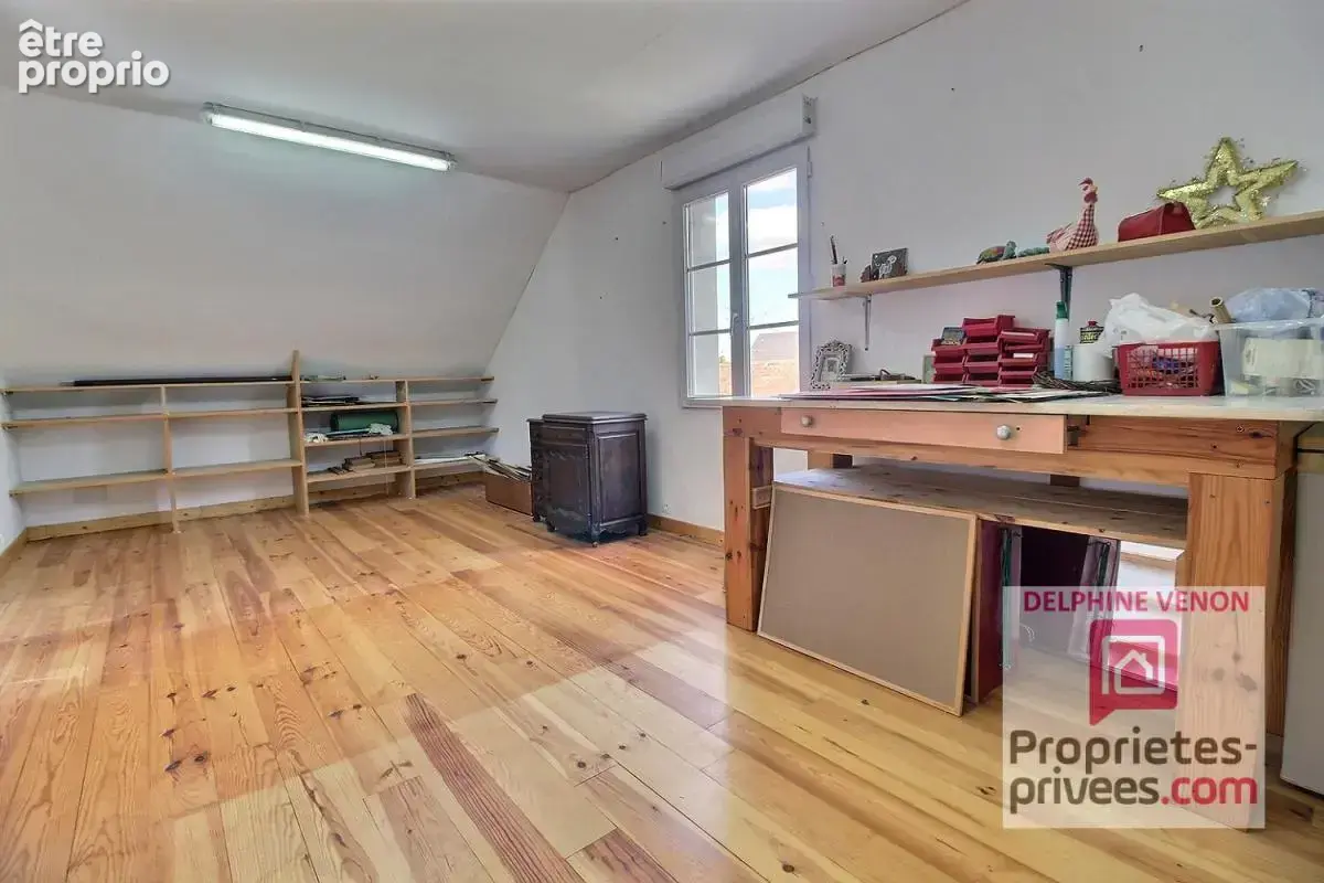 Exclusivité - Maison de ville dans l'hyper centre  de Chateauneuf  sur Loire avec garage et  terrain de 500 m² - photo 12