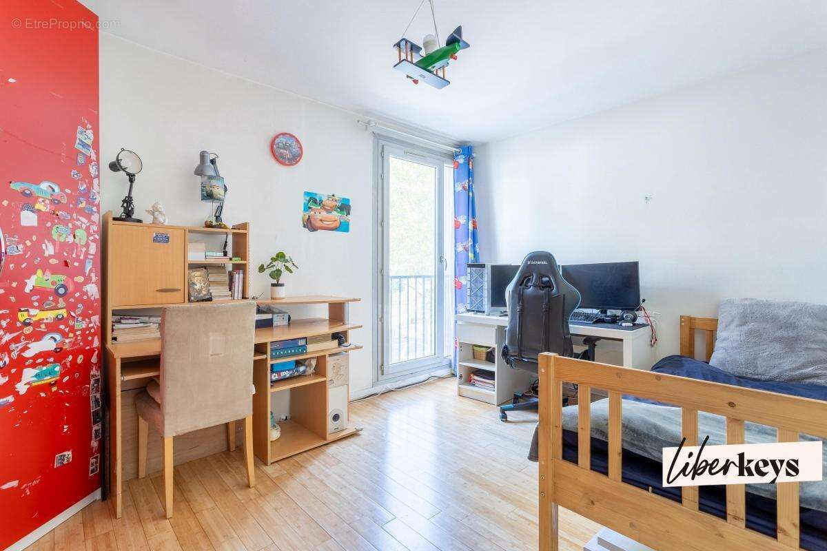 Appartement à COLOMBES