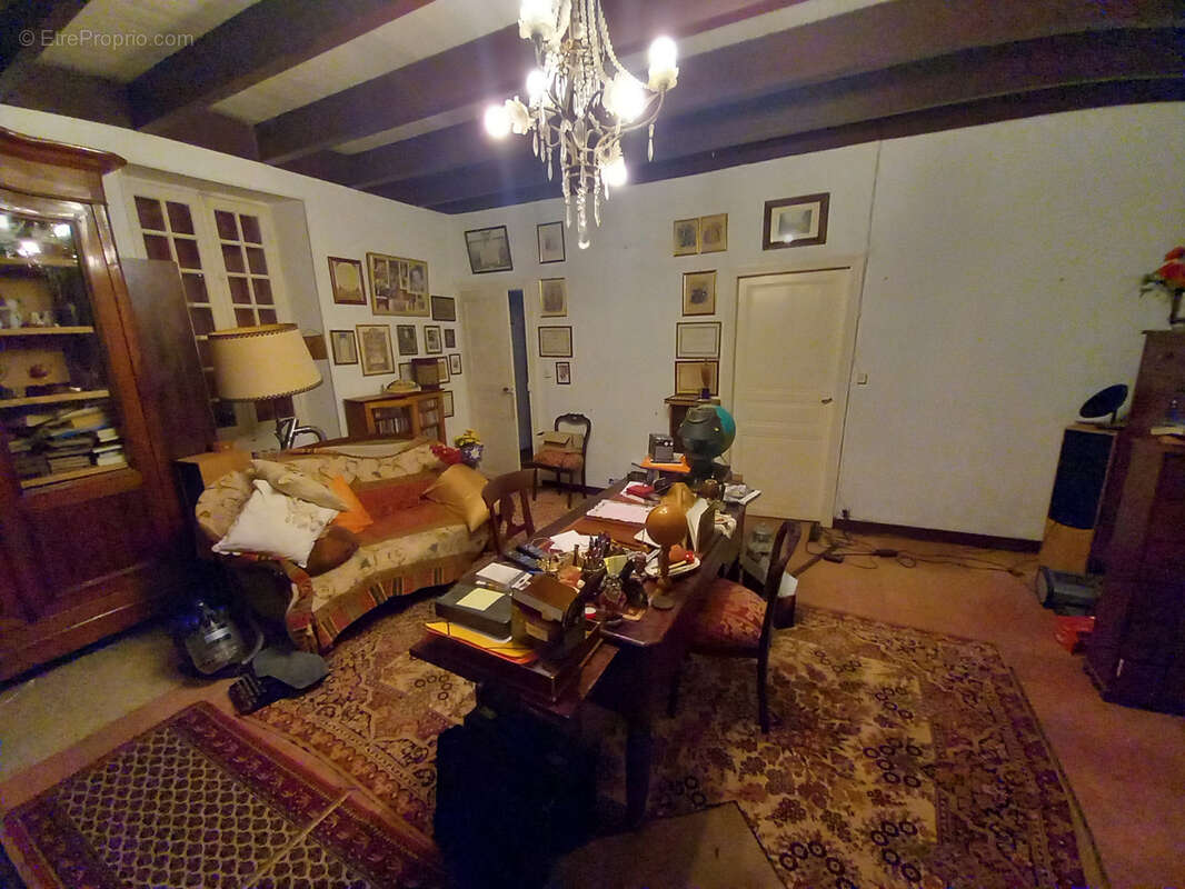 Maison à LACAPELLE-CABANAC