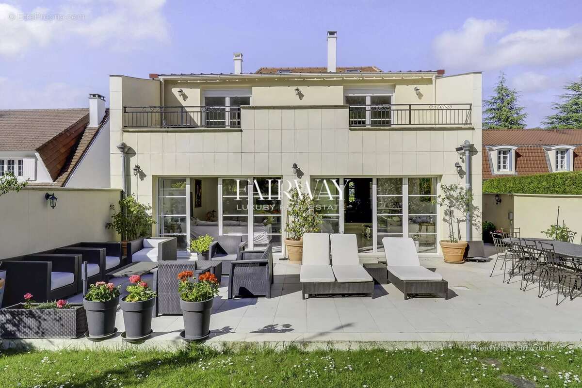 Maison à RUEIL-MALMAISON