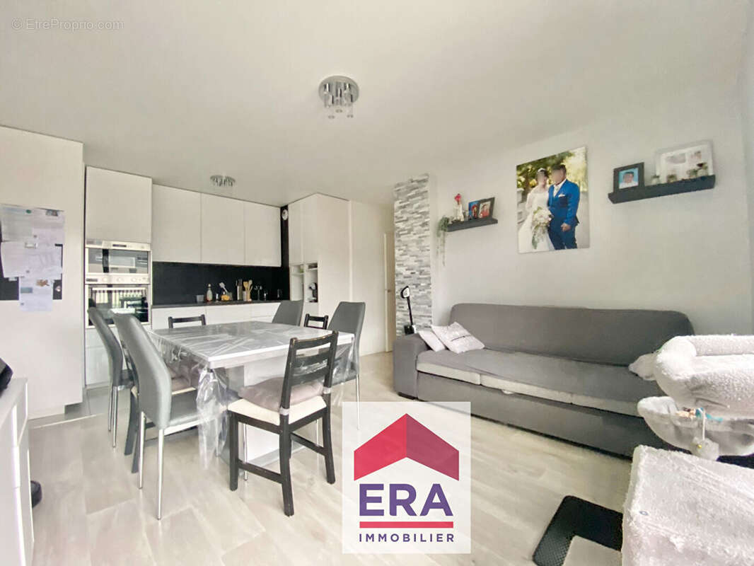 Appartement à SARTROUVILLE