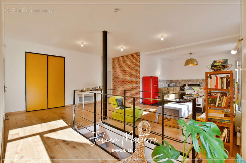 Appartement à SAINT-ETIENNE