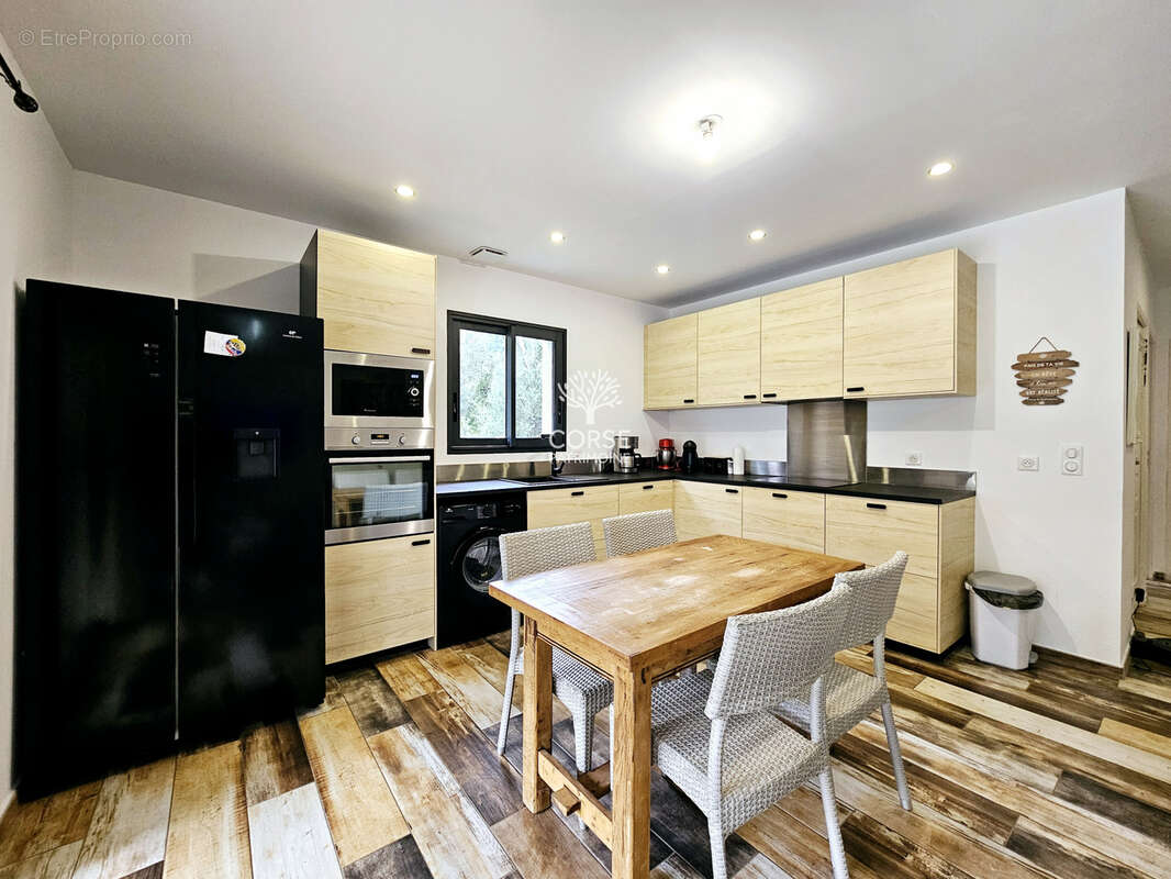 Maison à SERRA-DI-FIUMORBO