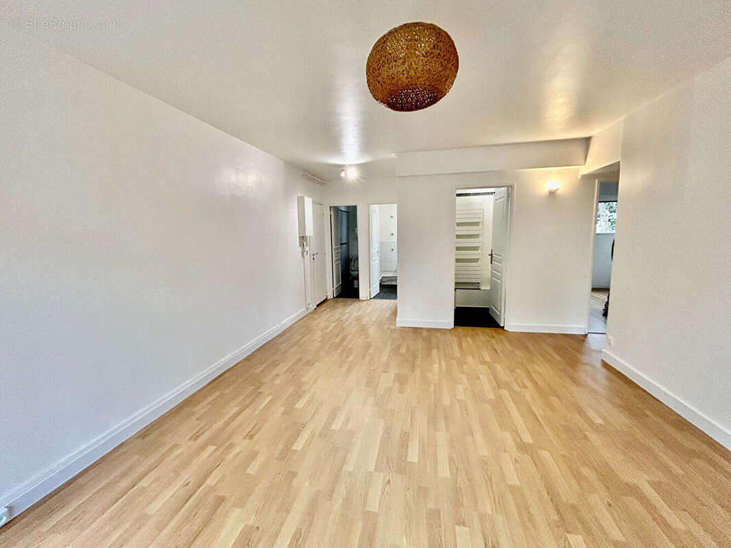 Appartement à LE PERREUX-SUR-MARNE