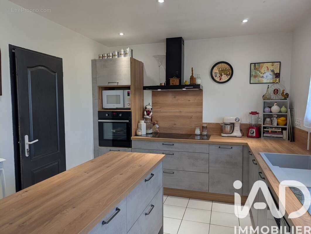 Maison 80 m² à Camps-Sur-L'isle  - photo 6