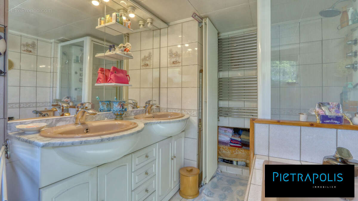 Appartement à LYON-2E