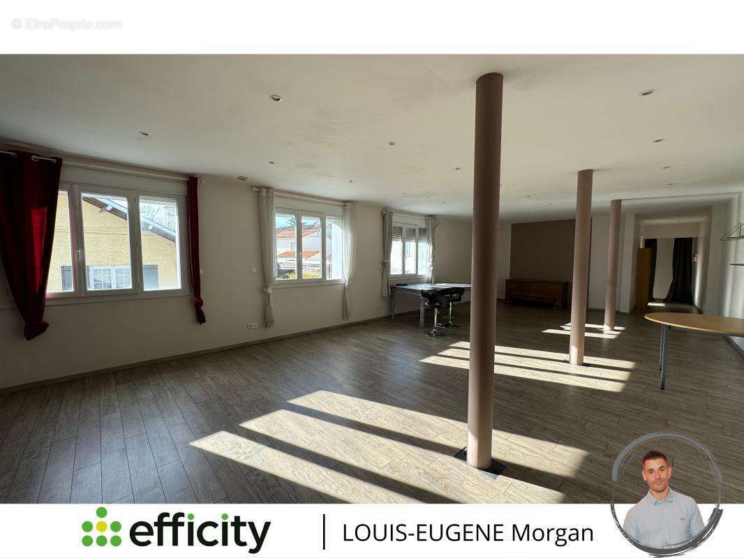 Appartement 553 m² à Poitiers  - photo 5