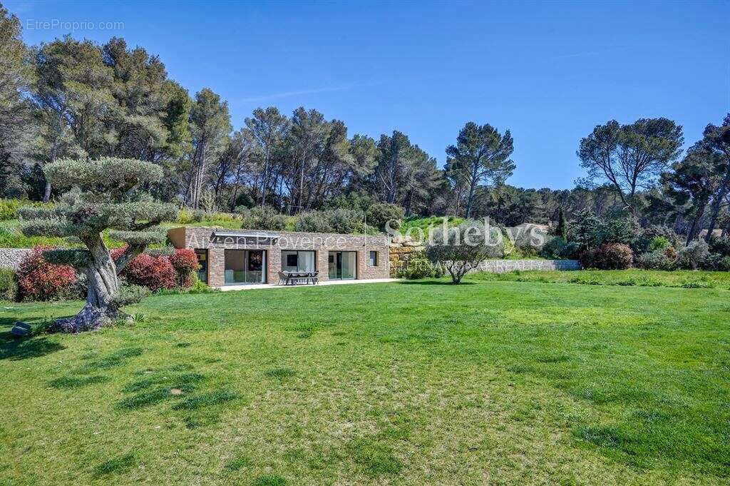 Maison à AIX-EN-PROVENCE