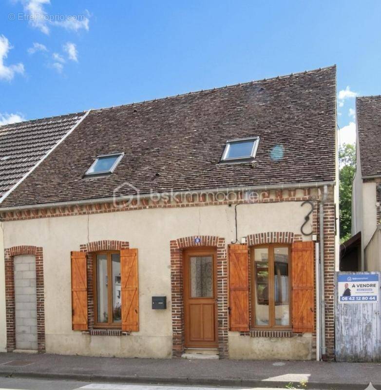 Maison à CHARNY