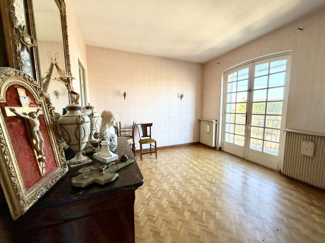 Maison à LABASTIDE-D'ANJOU