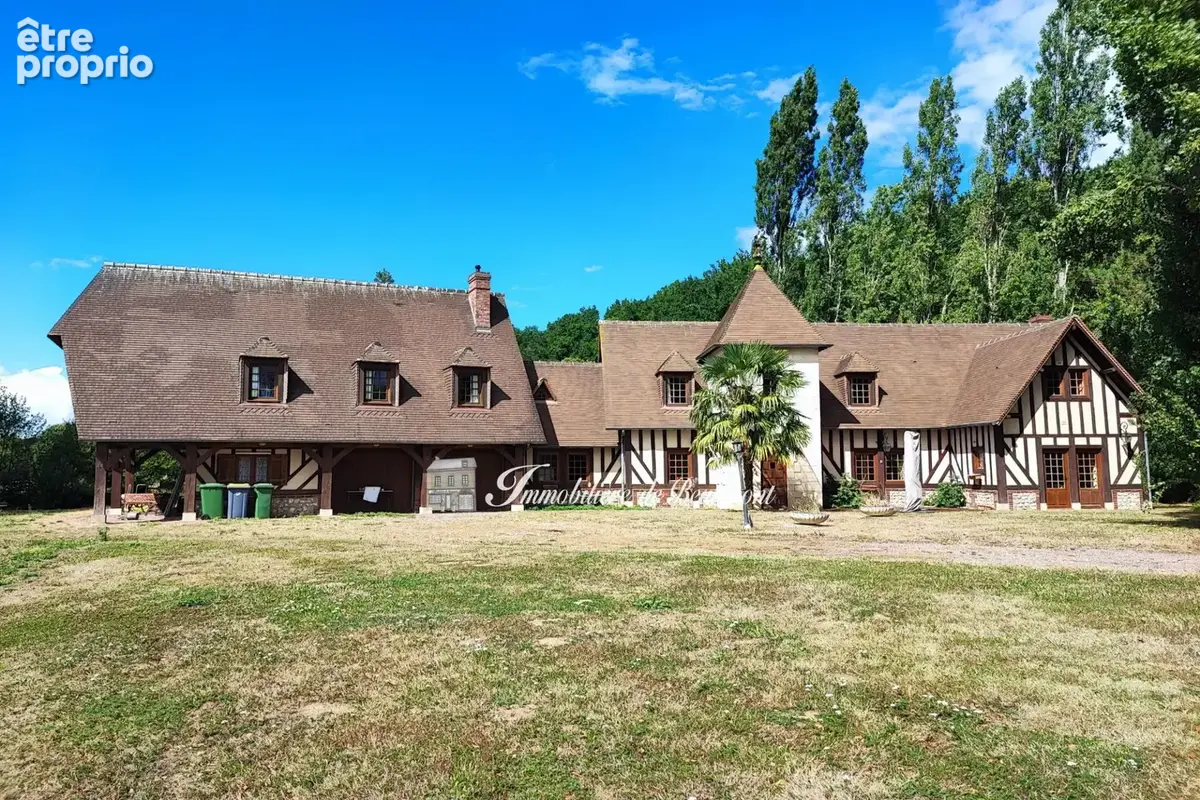 Maison 233 m² à Beaumont-Le-Roger  - photo 2